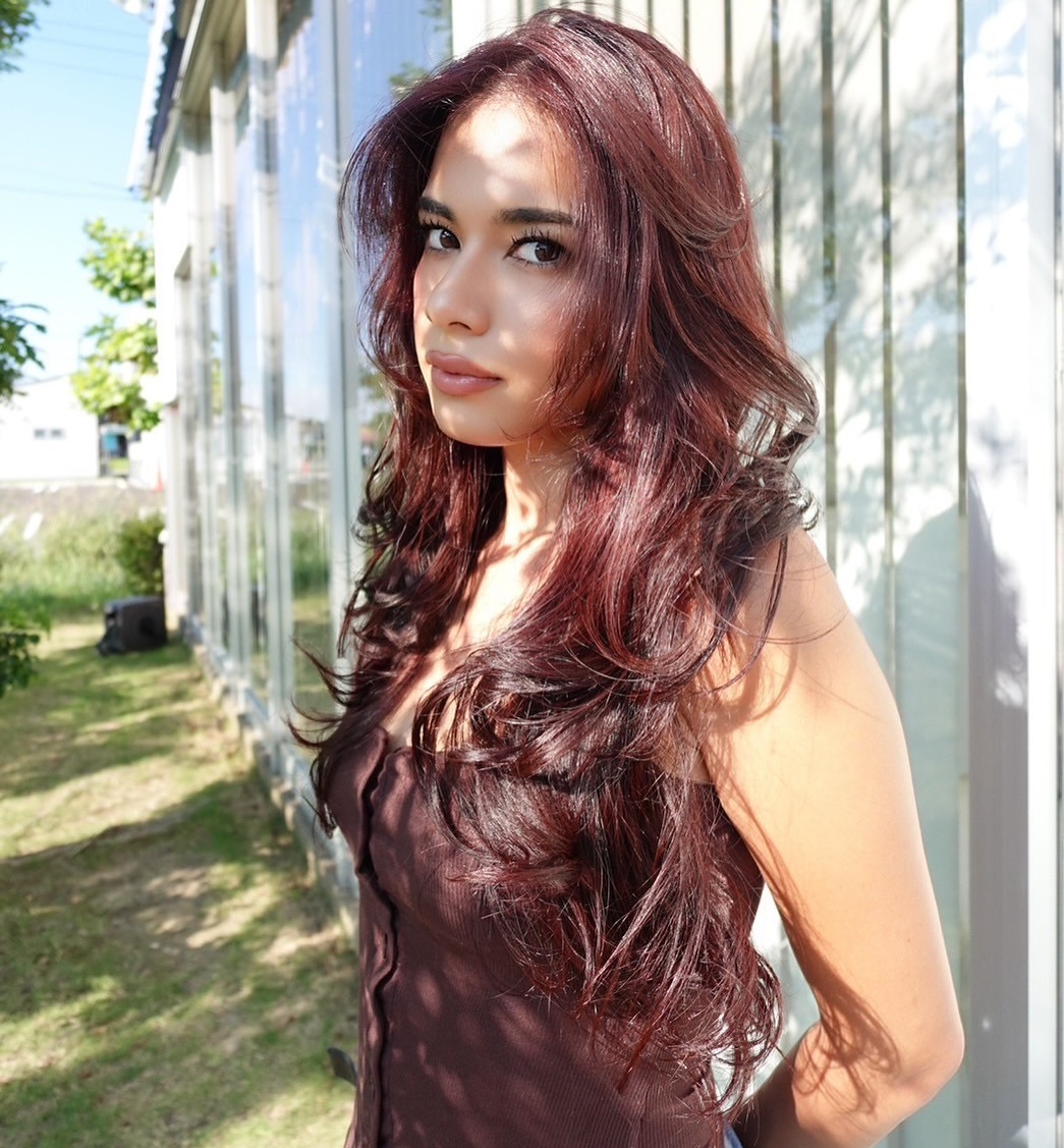 【U style collection🌟】
魅力爆発💥ダークチェリー🍒❤️🤎🖤

✂️stylist @uhair_iku 

📍 Uhair 師勝店　
〒481-0013
北名古屋市二子双葉70
TEL  0568-26-4303
https://beauty.hotpepper.jp/slnH000370595/

#暖色カラー
#レッドカラー 
#艶髪
#名古屋美容室
#北名古屋美容院